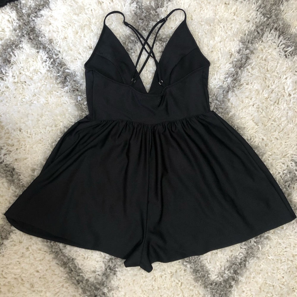 Urban Outfitters Romper - Picture 2 of 3
